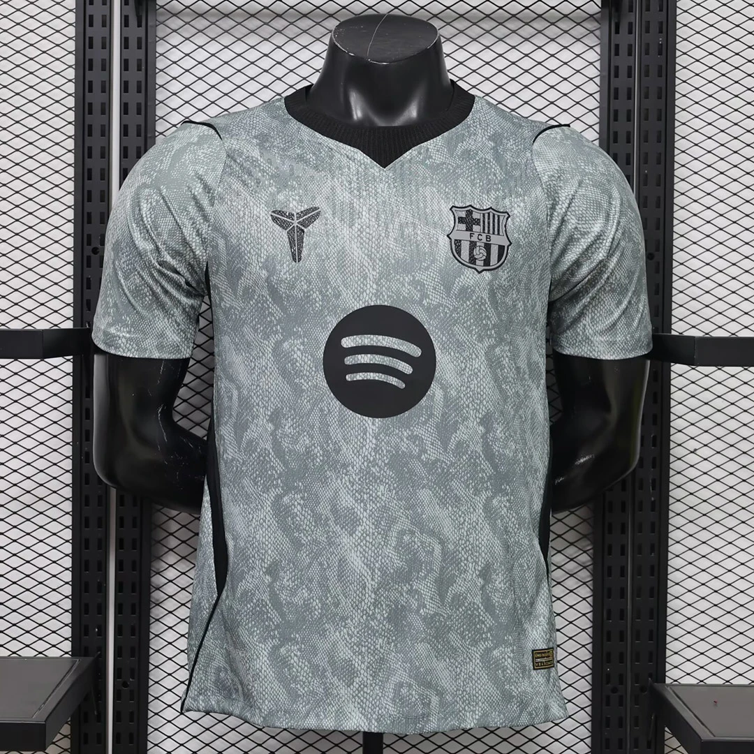 26/27 Barcelona Goalkeeper 2 Player Version Soccer Jersey