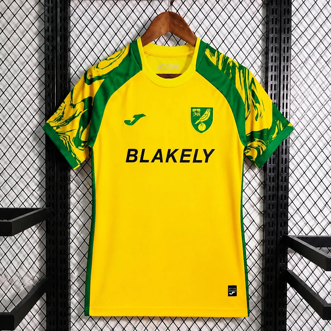 26/27 Norwich City Home Soccer Jersey