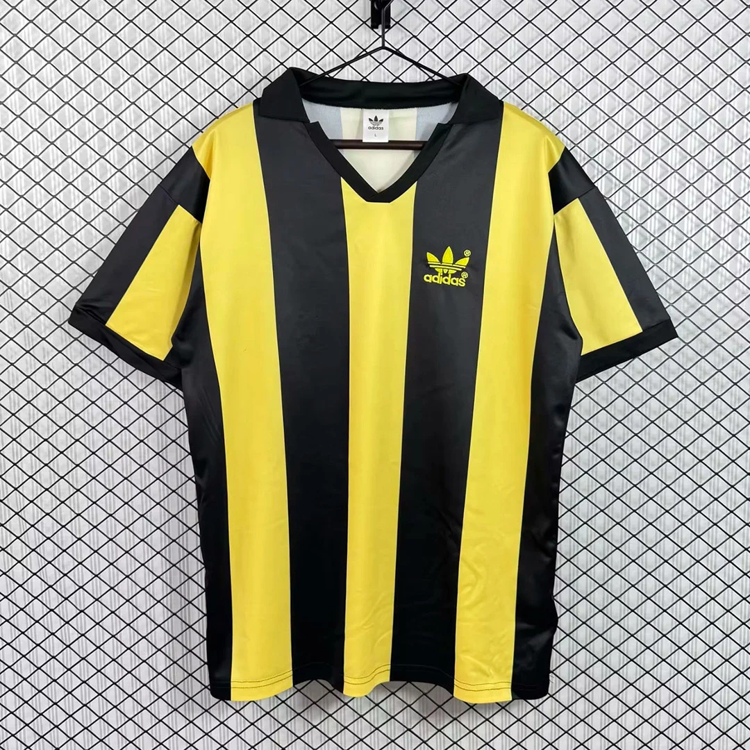 1982 Penarol Home Retro Soccer Jersey