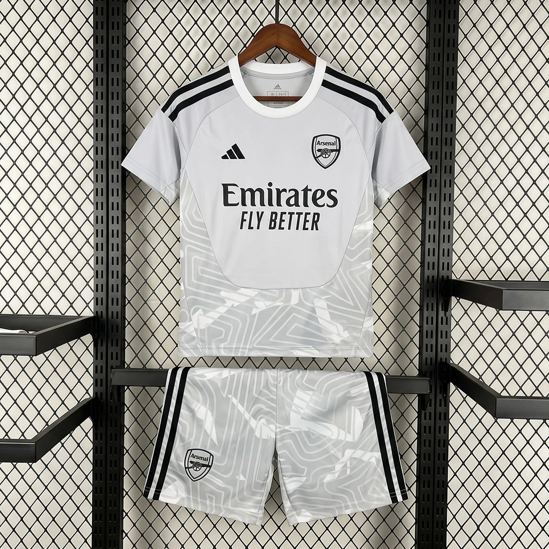 26/27 Arsenal Goalkeeper 1 Kids Soccer Jersey Size 16-28