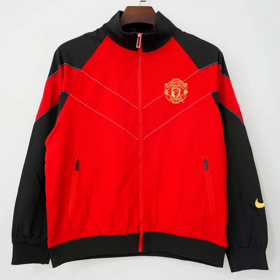 06/07 Manchester United Red Black Retro Windbreaker
