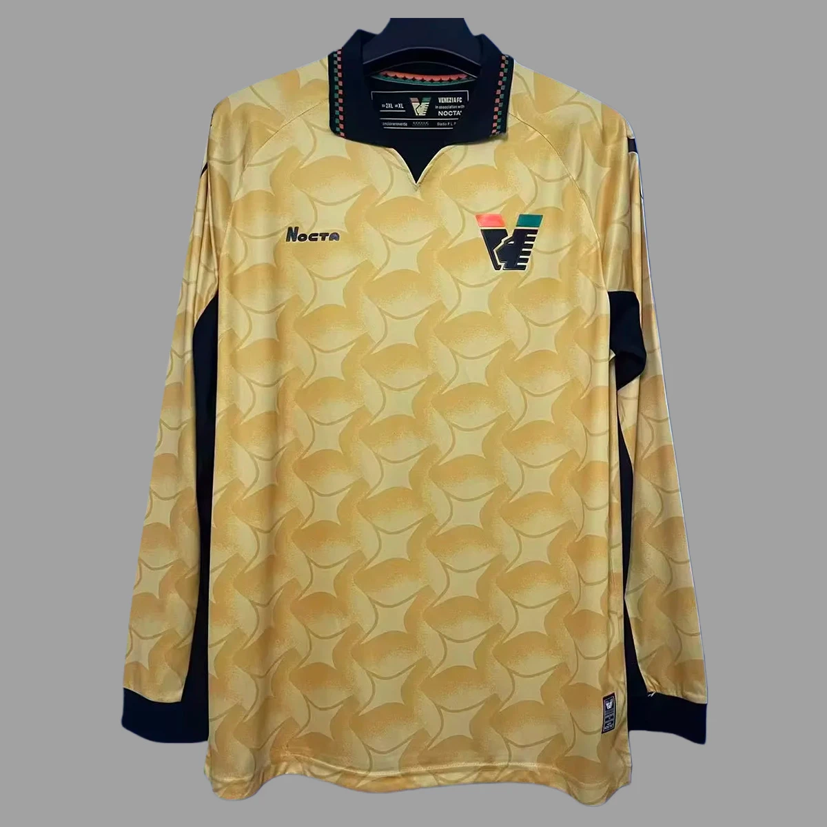 25/26 Venezia Goalkeeper Long Sleeve Soccer Jersey