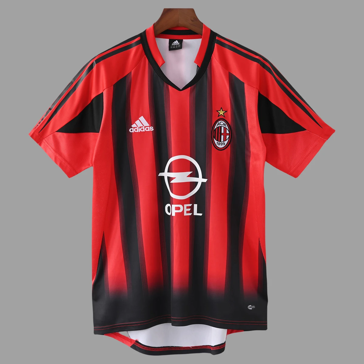 04/05 AC Milan Home Retro Soccer Jersey