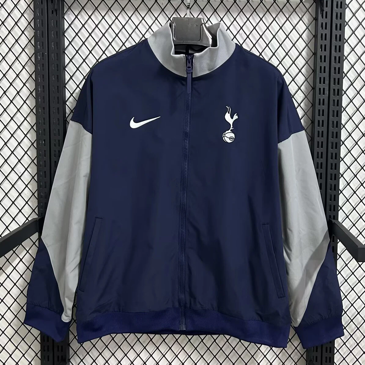 25/26 Tottenham Hotspur Navy Home Anthem Jacket