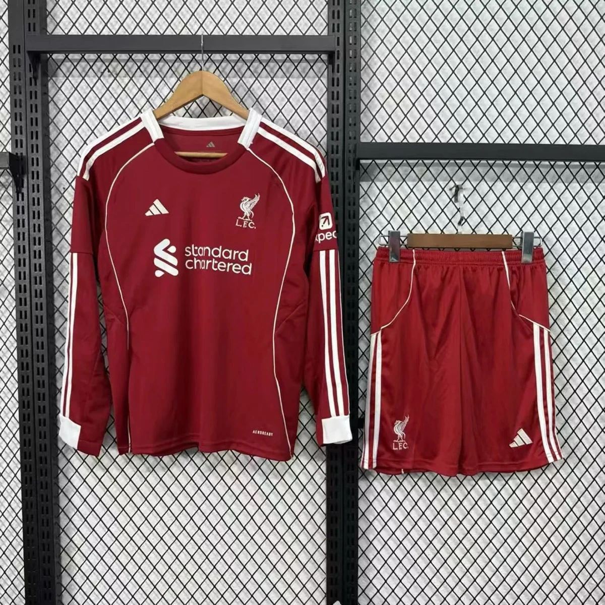 25/26 Liverpool Home Long Sleeve Kids Soccer Jersey Size 16-28
