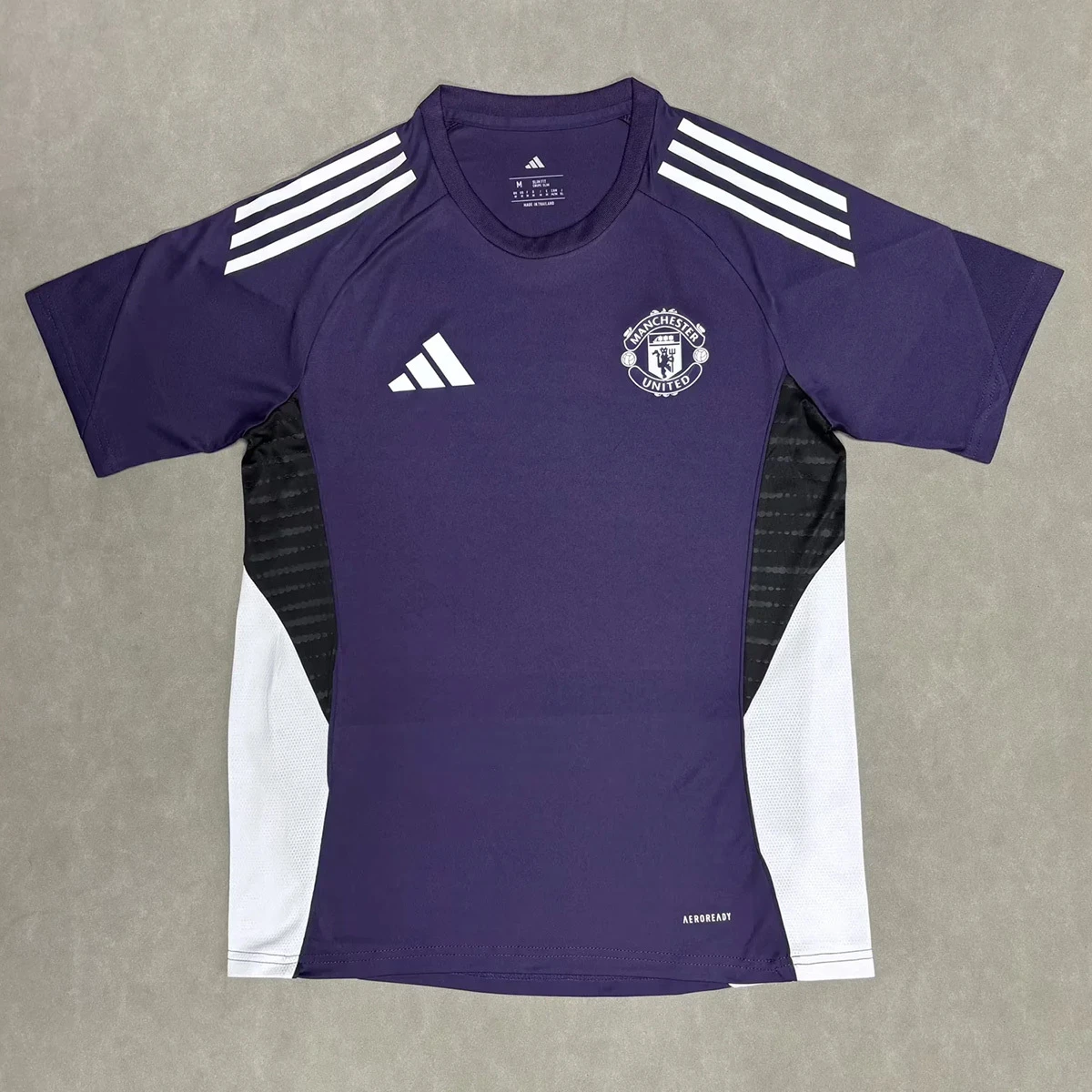 25/26 Manchester United Training Jersey