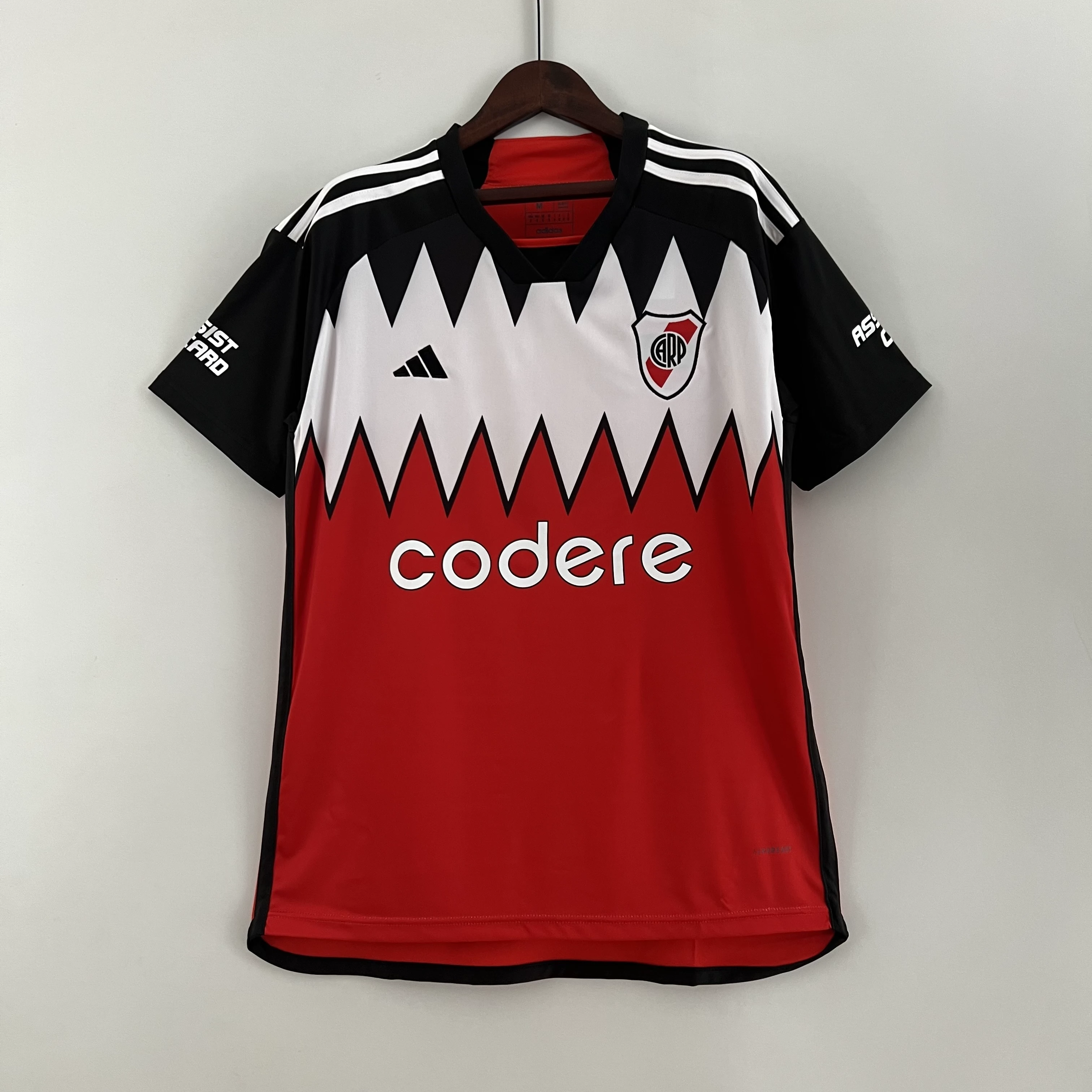 23-24 River away jersey