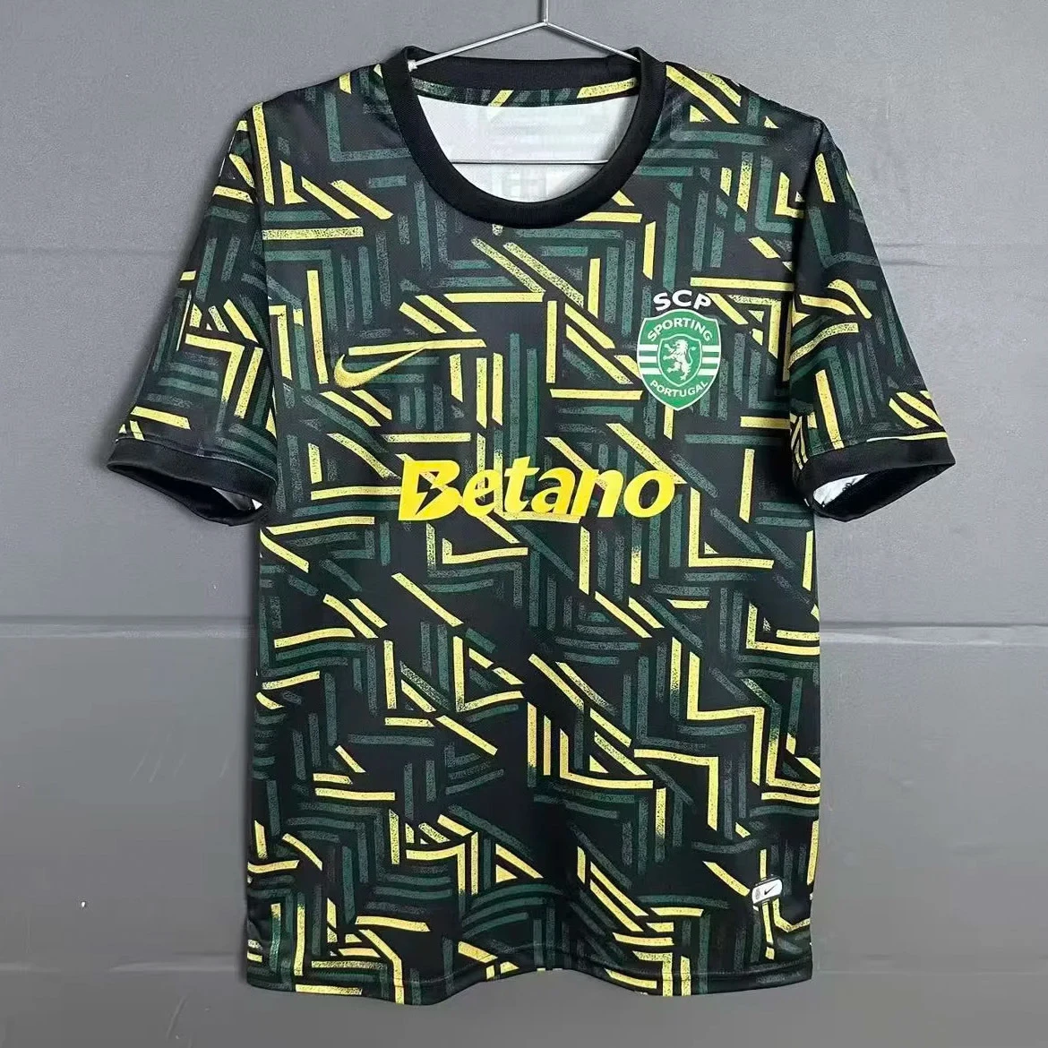 25/26 Sporting CP Lisbon Special Version Soccer Jersey 2