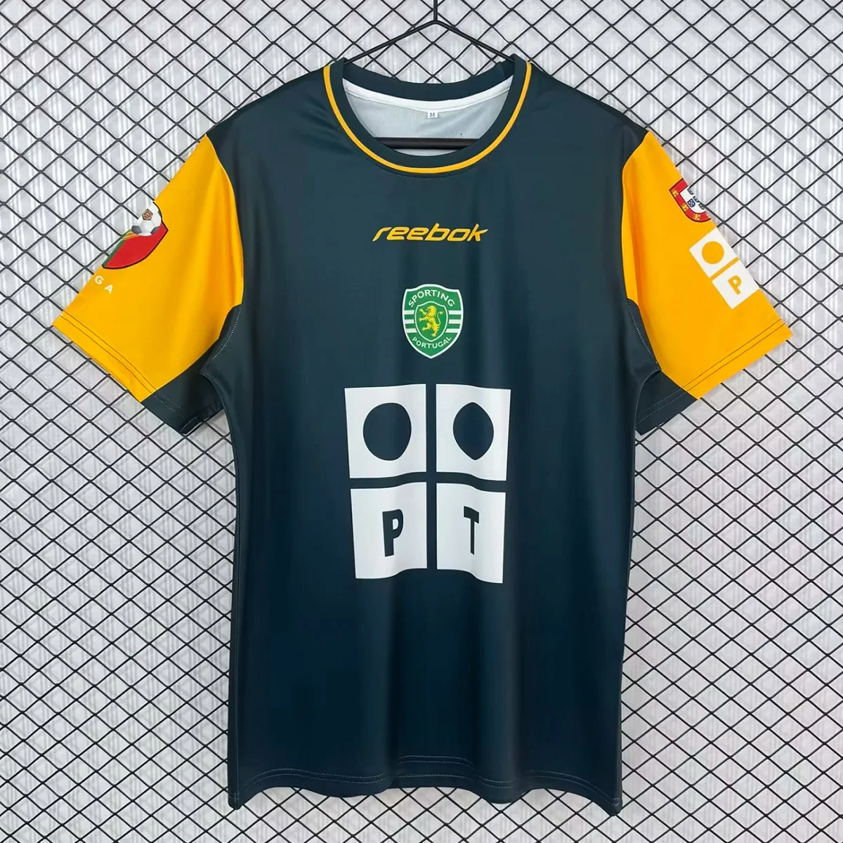 02/03 Sporting Lisbon Away Retro Soccer Jersey