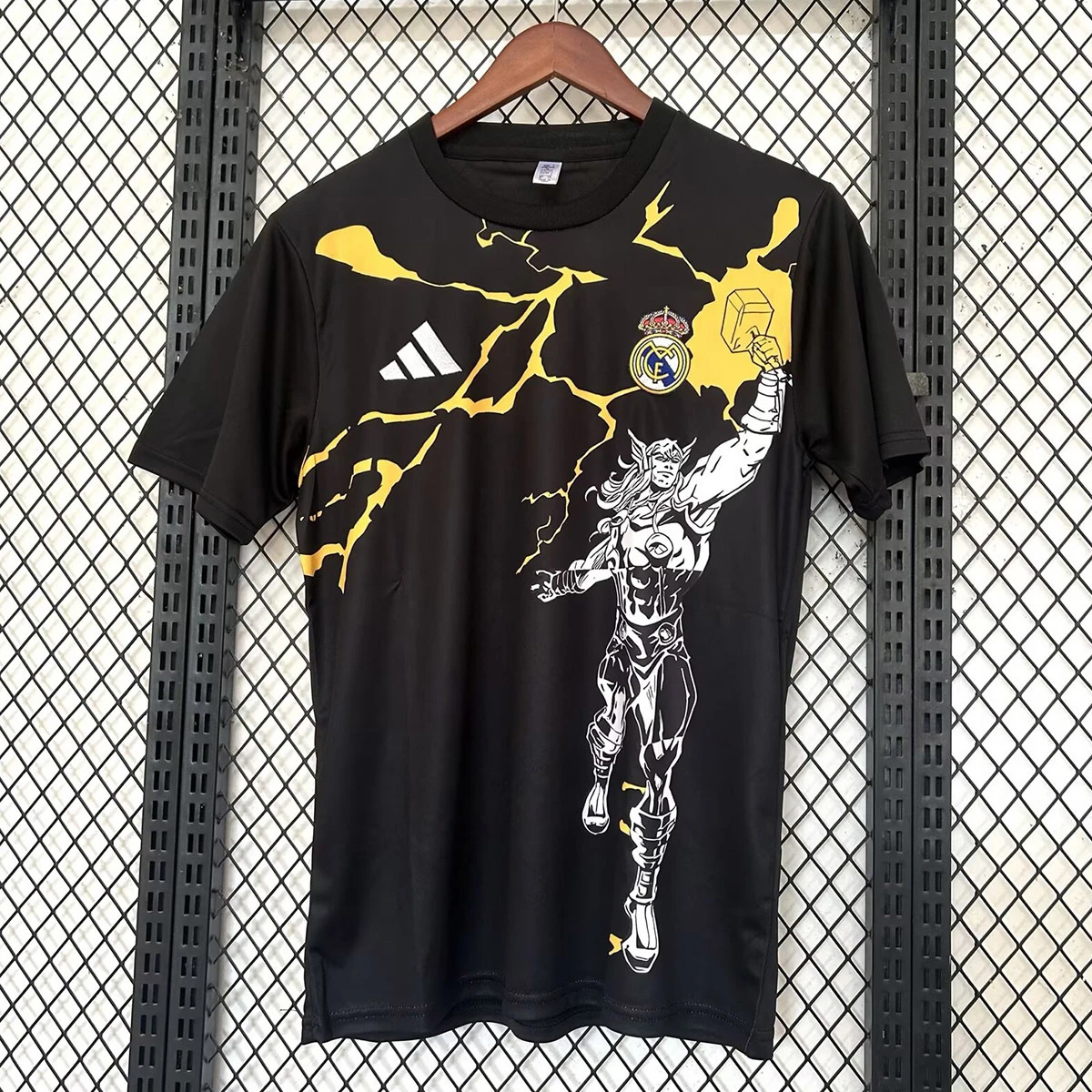 25/26 Real Madrid Avengers T-Shirt