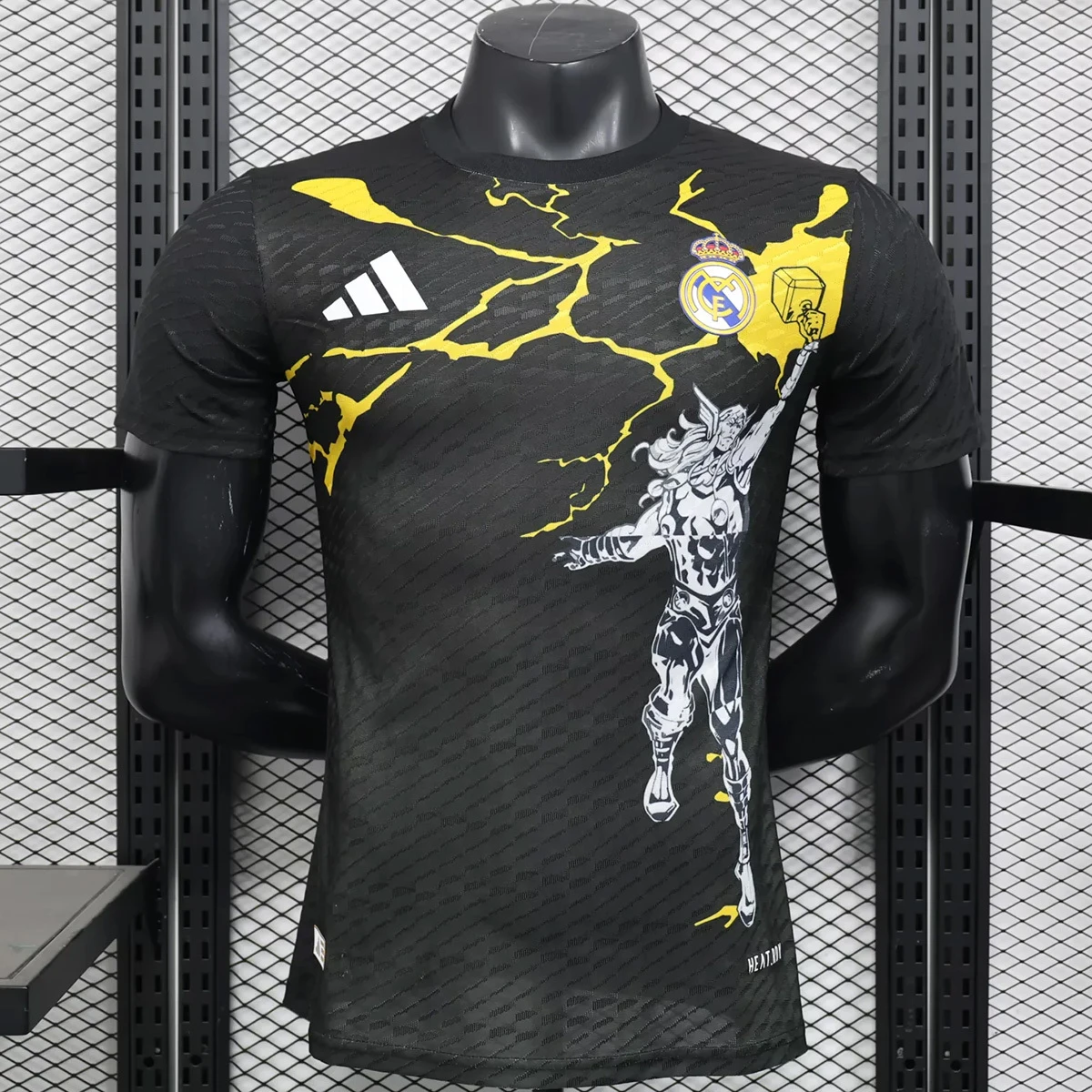 25/26 Real Madrid Avengers Player Version T-Shirt