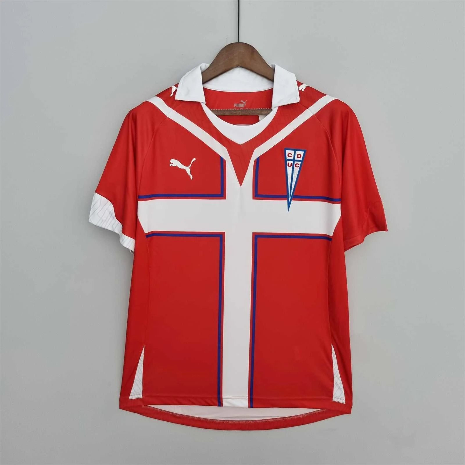 2009 La Católica away