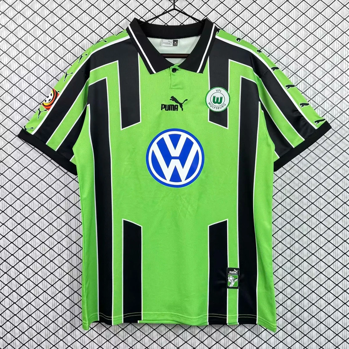 99/00 Wolfsburg Away Retro Soccer Jersey