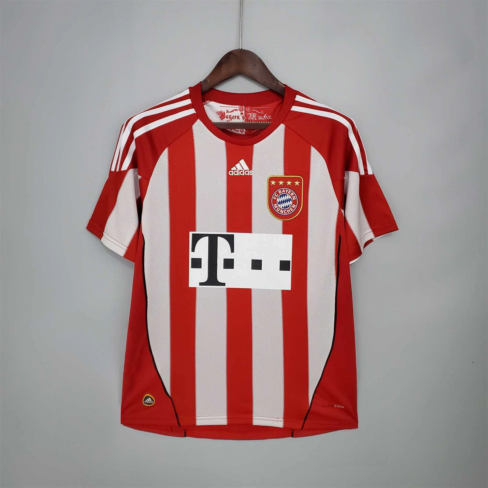 10/11 Bayern Home Retro Soccer Jersey