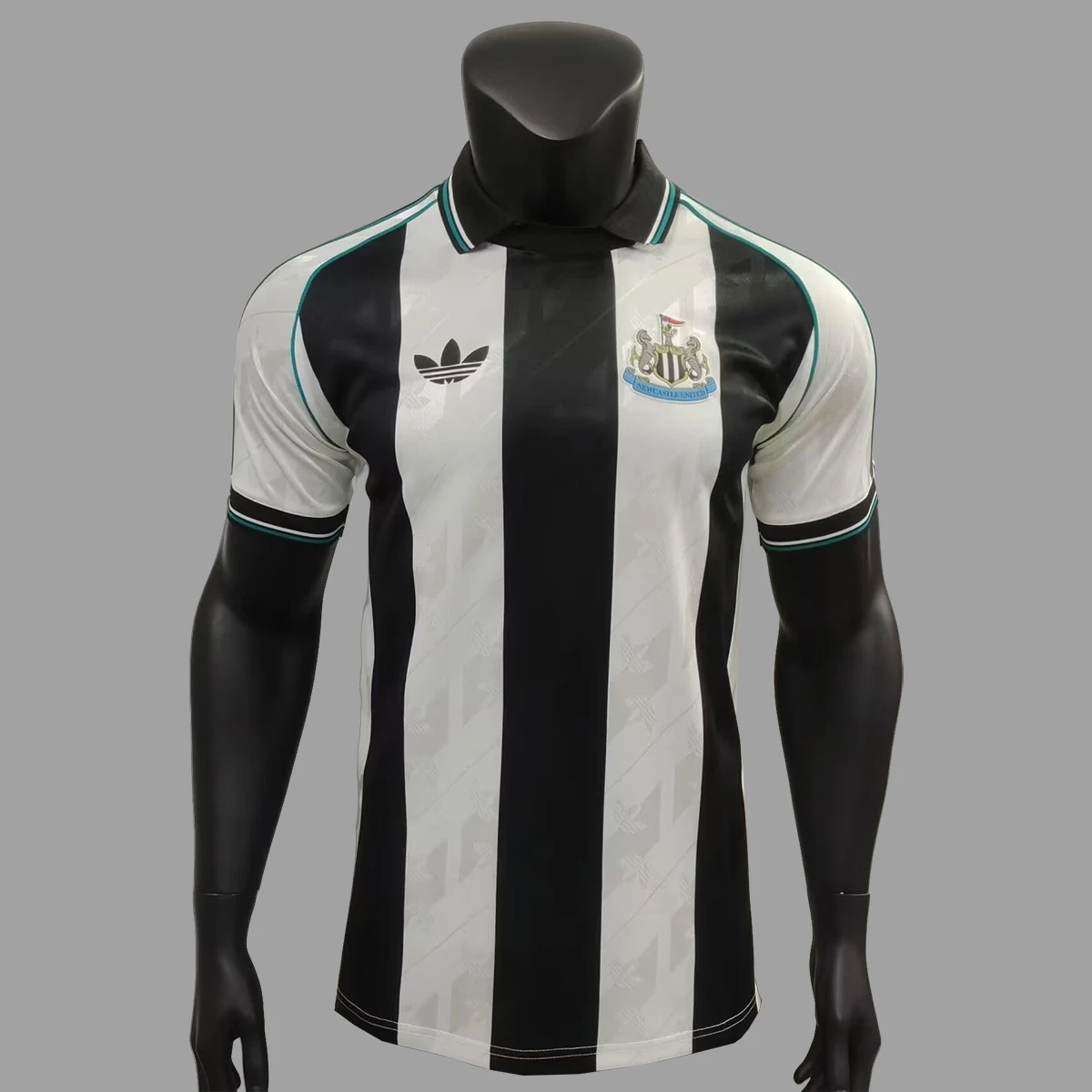 24/25 Newcastle United Originals Version Soccer Jersey