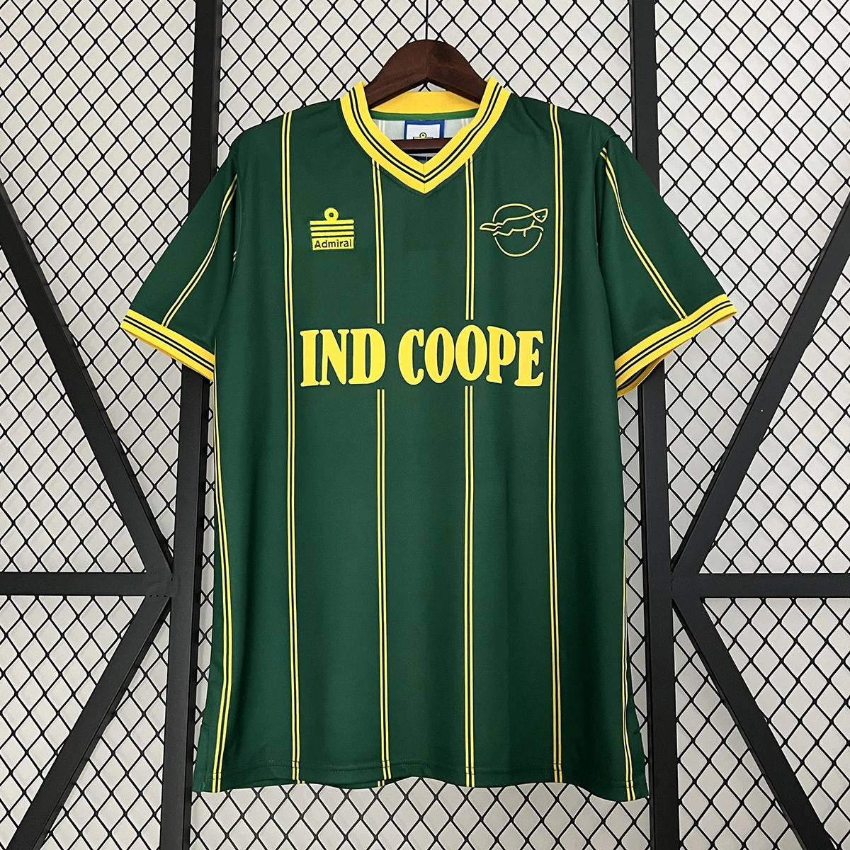 83/85 Leicester City Away Retro Soccer Jersey