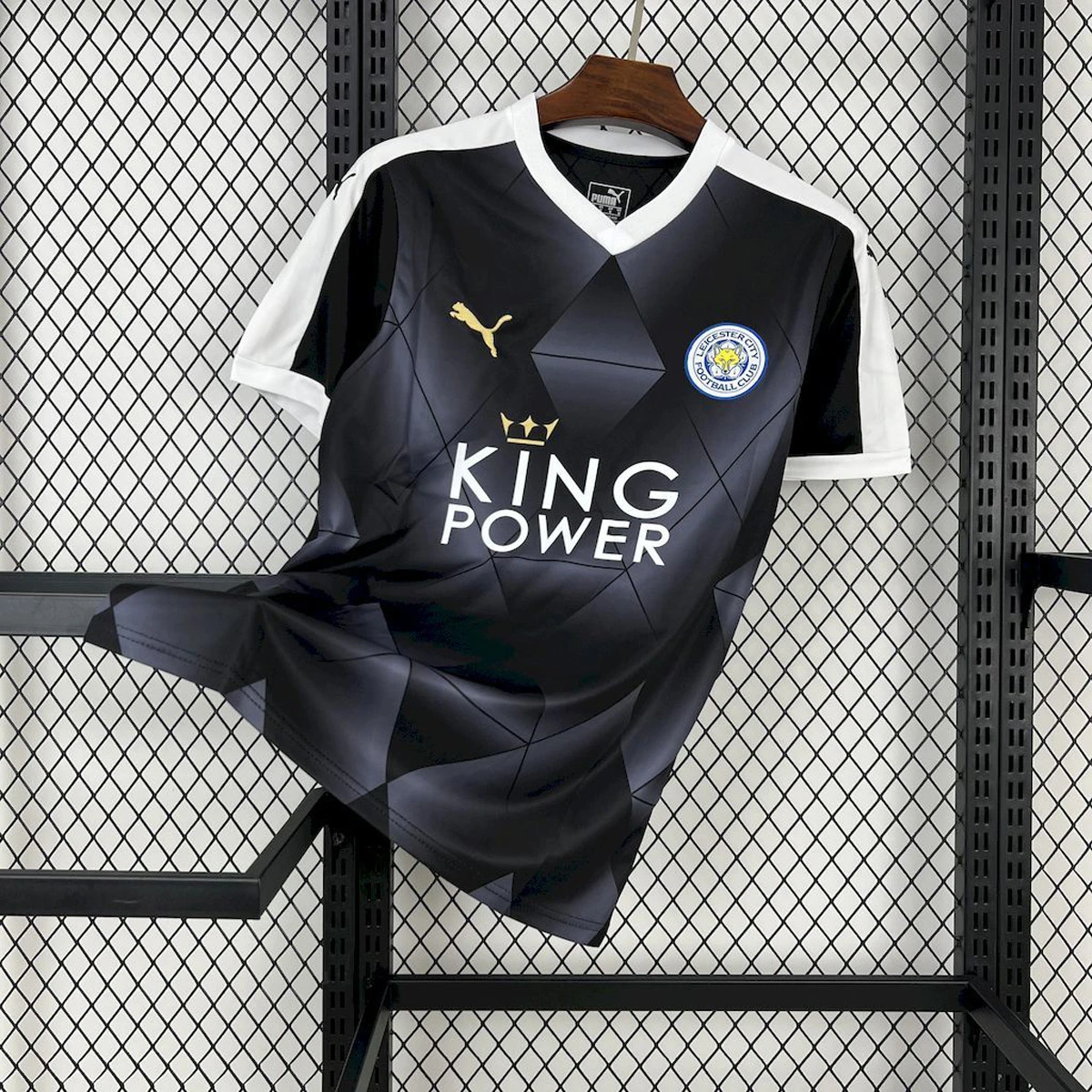 15/16 Leicester City Away Retro Soccer Jersey