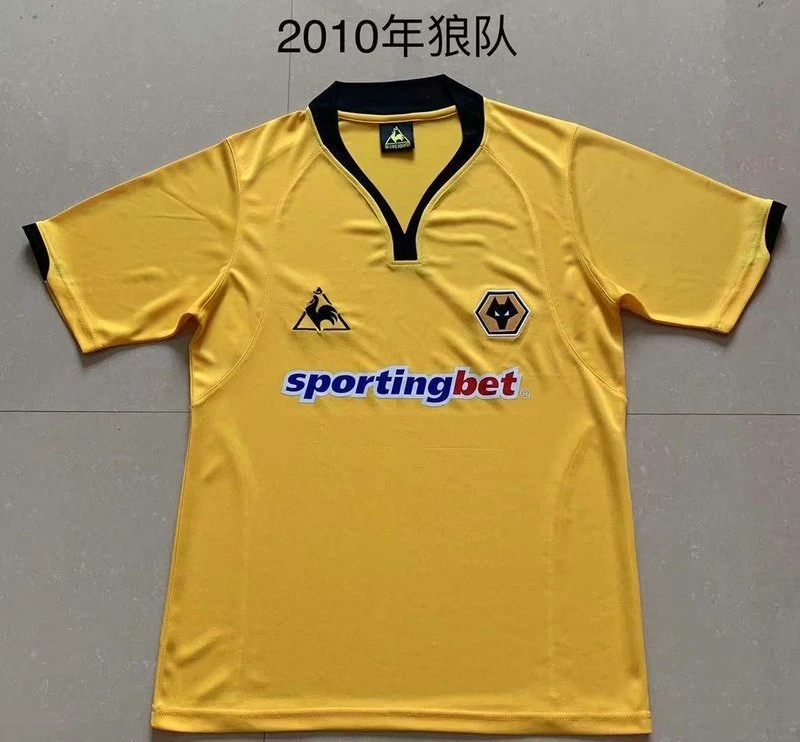 10/11 Wolverhampton Home Retro Soccer Jersey