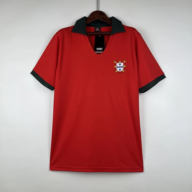1972 Portugal home retro jersey