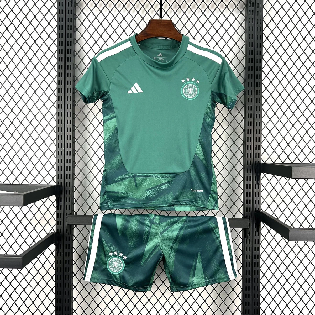 2026 Germany Goalkeeper Kids Soccer Jersey Size 16-28