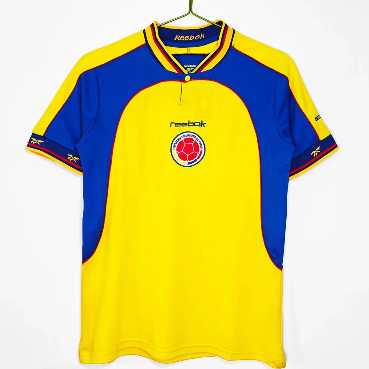 2001 Colombia Home Retro Soccer Jersey